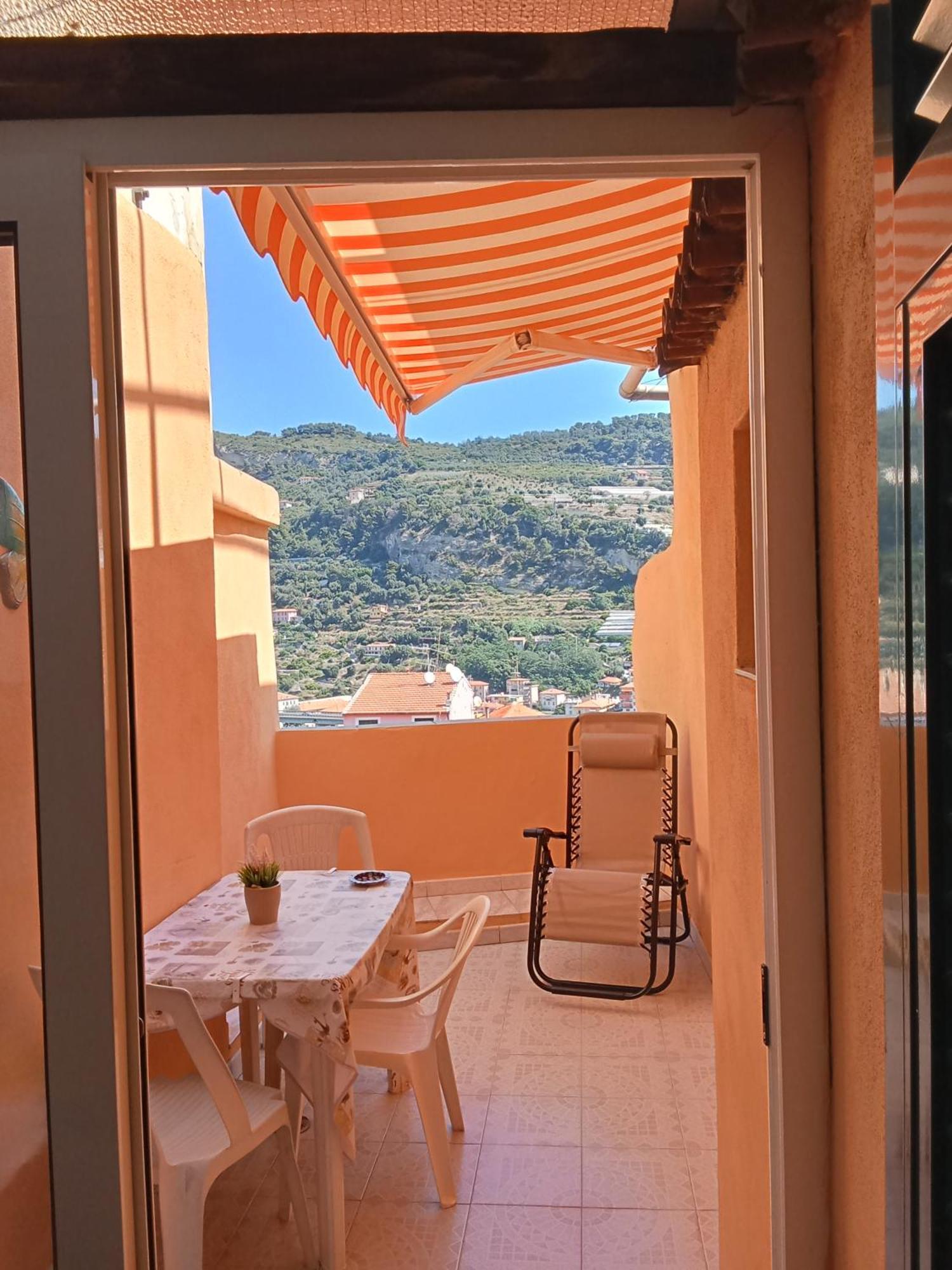 Ferienwohnung Casa Eden Ventimiglia Exterior foto